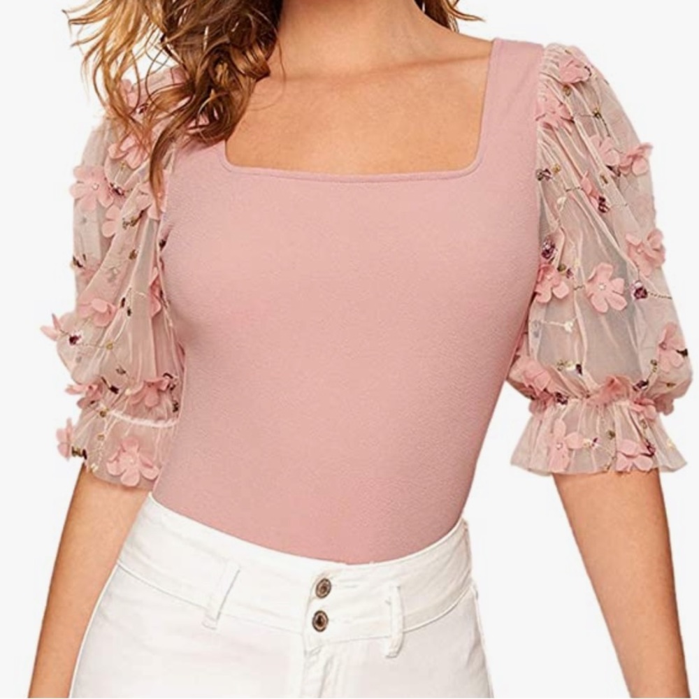 NEVER WORN- Romwe shirt in pink in Large